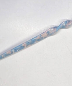 Akrüülist soengunõel