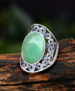Oval natural stone filigran ring