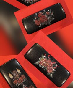 Black glasses box with red roses