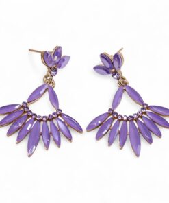 Lavendel klaasist rippuvad kõrvarõngad Nymph