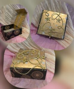 Golden pattern bead chain giftt box