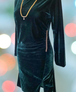 Roheline samet kleit