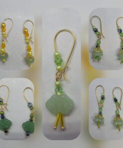 Kuldsed rohelise jaad ripatsiga pika aasaga kõrvarõngad
