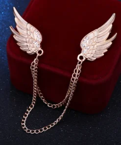 Kuldne tiibadega kettidega pross