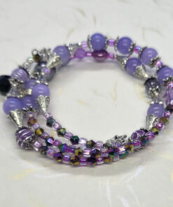 Lilla jaad helmestega traadist käevõru võtme ripatsiga