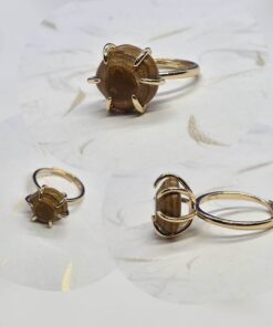Golden picture japer ring