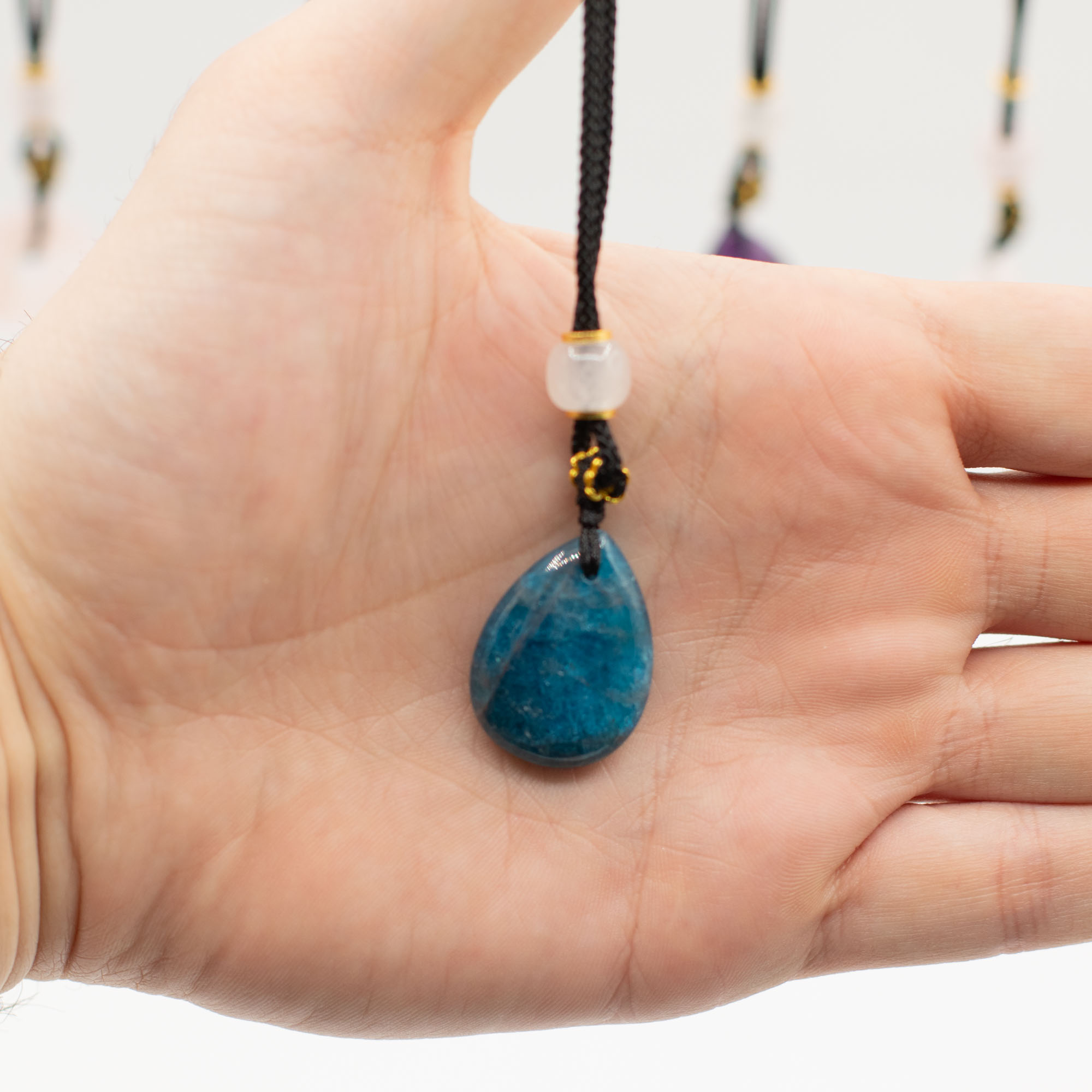 274524
