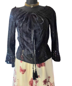 Must puuvillane broderii pits pluus